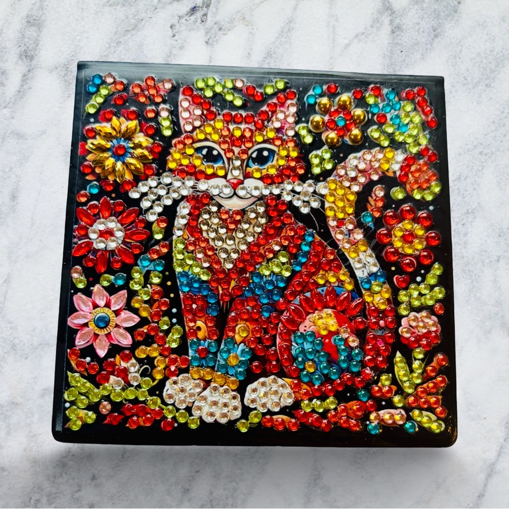Hand Crafted Colorful Diamond Art Cat Note Box